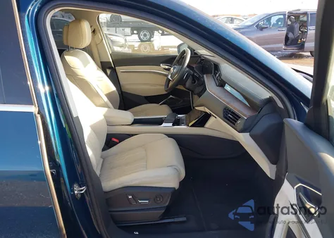 2019 Audi E-Tron Premium Plus from USA, damaged, VIN WA1VABGE4KB010161